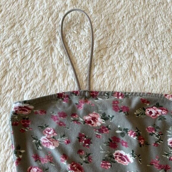 Floral cami top green size large - Picture 16 of 16